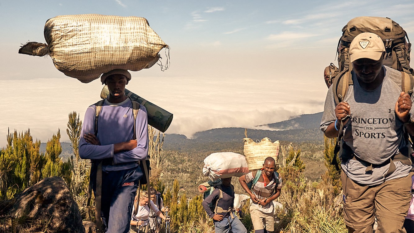 klimb mount kilimanjaro - tanzania afrika - ImagoSTUDIO ⎪ Andreas Strobl